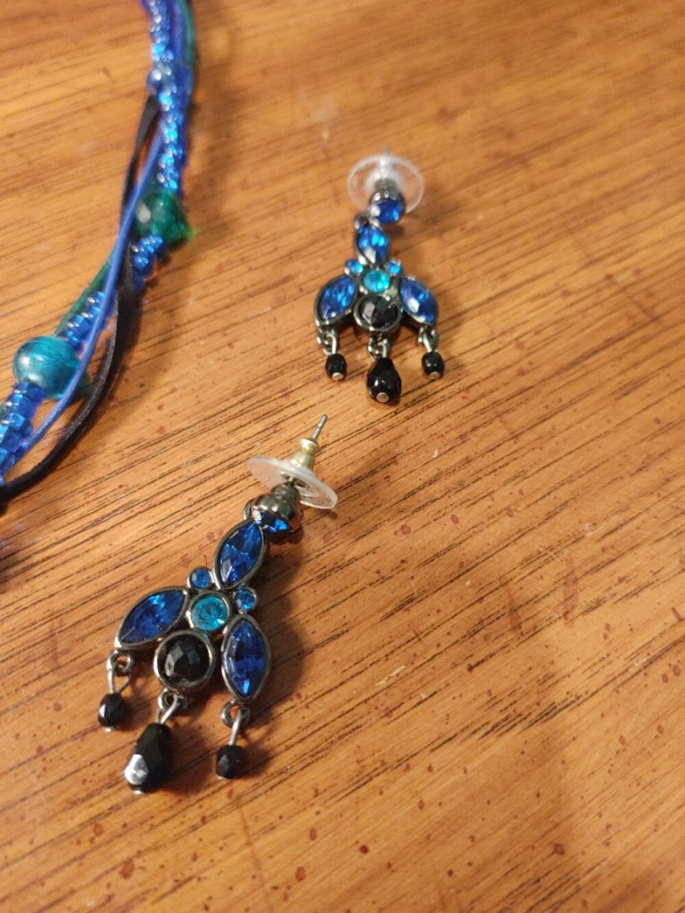 Necklace/Earring combo - Picture 4 of 4